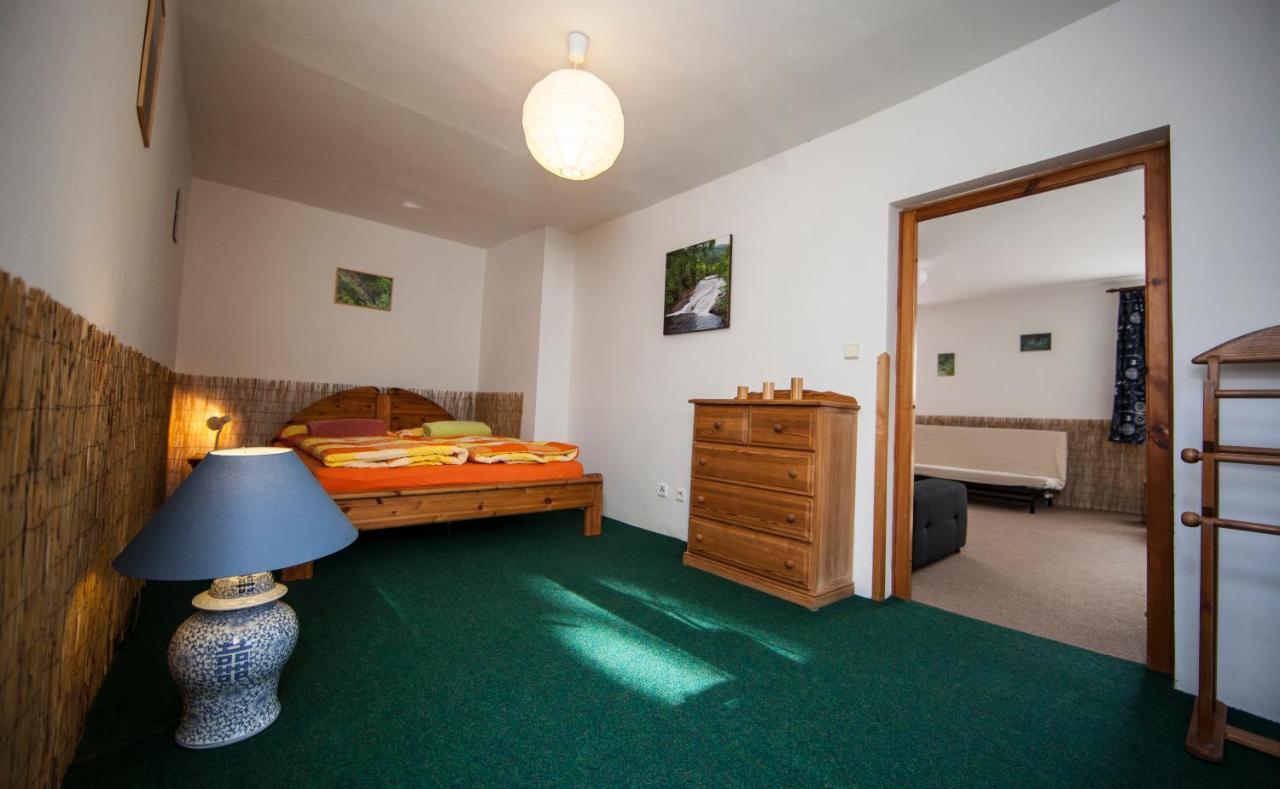 Vegzion - Vegan B&B Svoboda nad Úpou Eksteriør bilde