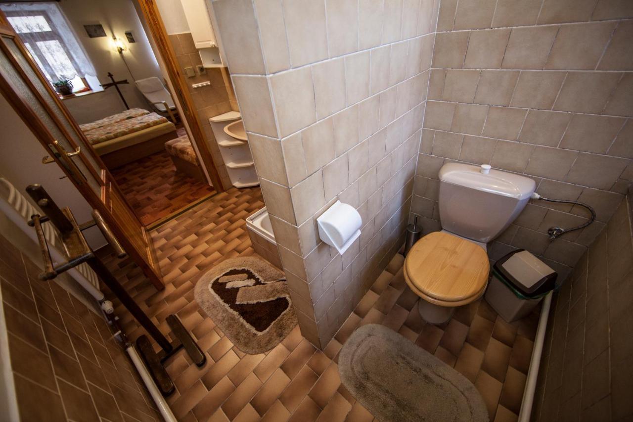 Vegzion - Vegan B&B Svoboda nad Úpou Eksteriør bilde